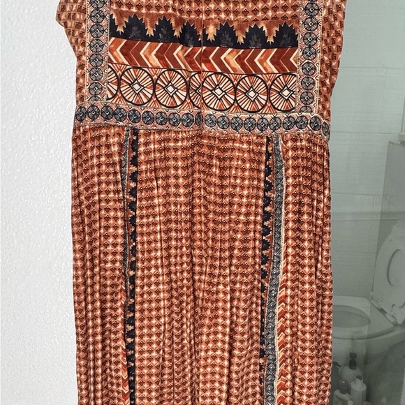 Doen Brown and Black Midi Dress - Picture 3 of 4